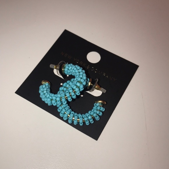 Turquoise beaded hoops - Picture 2 of 4